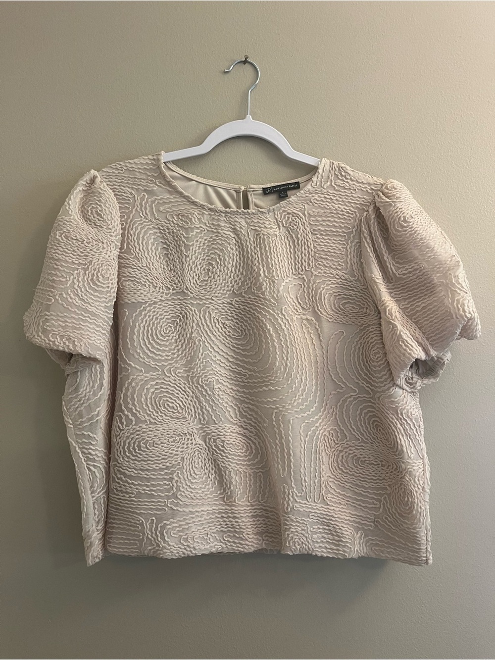 Adrianna Papell Textured Puff-Sleeve Top